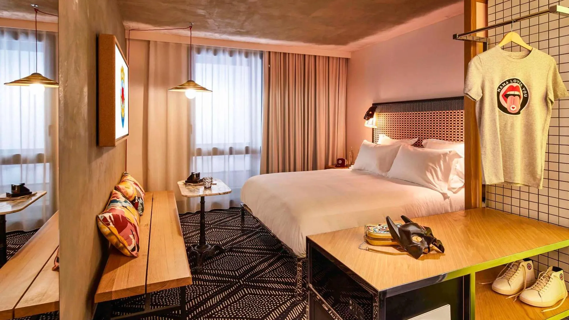 Hotel Mama Shelter West 3*